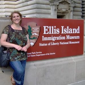 Meet your Posher, Stori